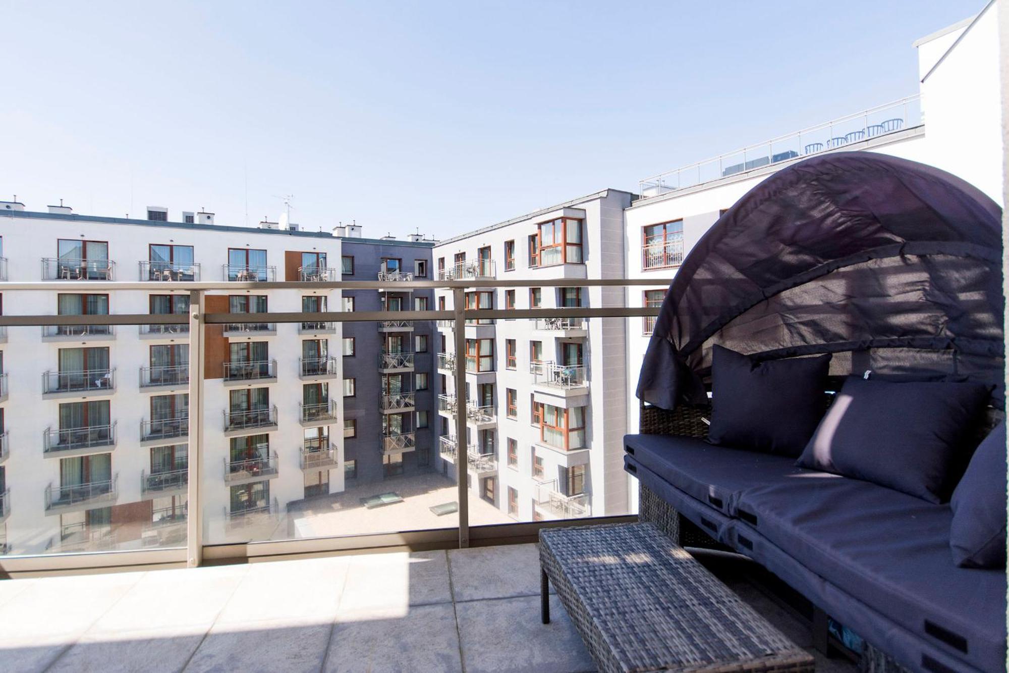 City Center - Riverside By Apartmore Gdansk Ngoại thất bức ảnh