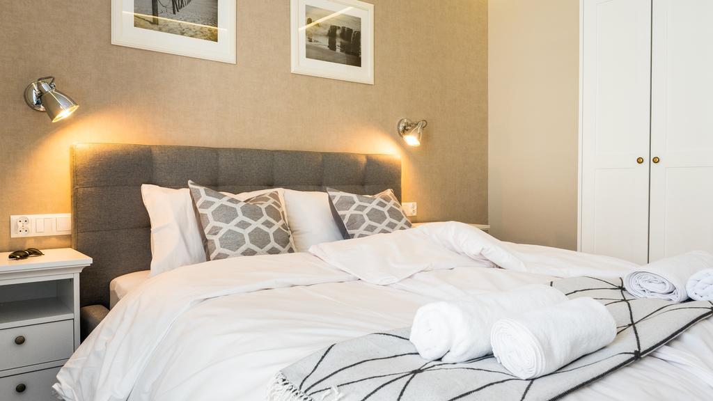 City Center - Riverside By Apartmore Gdansk Ngoại thất bức ảnh